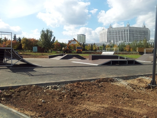 Скейт-парк в г. Москва, ЮЗАО, парк “Никулино”